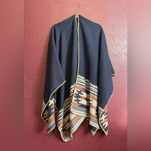 Poncho Style Cardigan Women Blue Colorblock Fringe Boho Geometric
